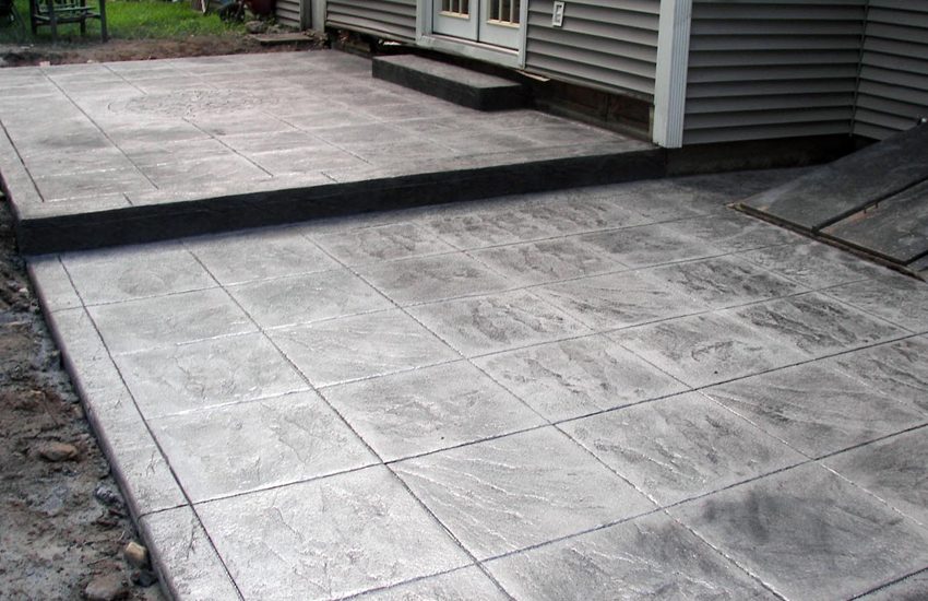 Poured concrete patio installed by LU Concrete in Woodbury, MN